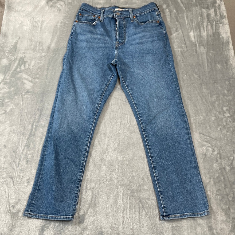 Levis Wedgie Straight Jeans Womens 31 Medium Wash Blue High Rise Button Fly